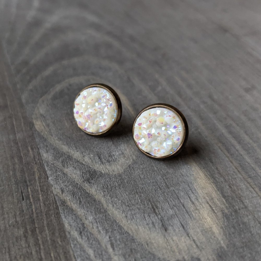 Resin Faux Druzy Stud Earrings in Iridescent Opal White, Antiqued Bronze Bezels